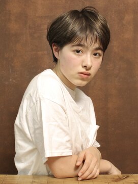 シアンデルカ(CYANDELUCCA) カジュアルショート