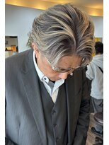 リン(Lin.)&nbsp;men'sバレイヤージュ風カラー　《山下　泰世》