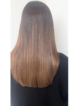 アルファ(Hair Salon alpha) 【艶感×柔らかさ】メテオトリートメント×ナチュラル縮毛矯正