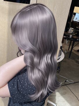 アマトウキョウスマートサロン(AMA TOKYO×Smart Salon) グレージュ　レイヤーカット　海外風