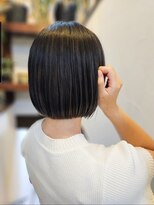 サーティーン(THIRTEEN)&nbsp;伸びてきても気になりにくい♪ボブ×プレイングカラー《20代》