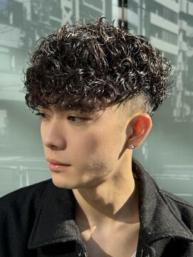 フィフス 天神大名(fifth) 天神大名スペインカールメンズカットマレットヘア30代19時以降