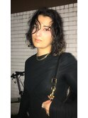 大人可愛い艶カラー癖毛活かしブリーチデザインエンドカラー