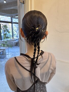 くびれヘア/ミディアムヘア/ダブルカラー／艶カラー／新潟