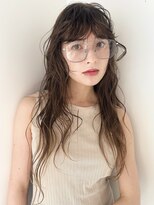 ディッセンバー 神宮前(December) シアーベージュ/顔まわりレイヤー/ロング