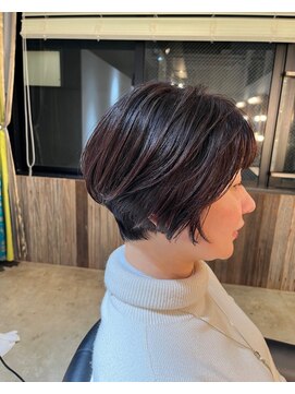 ビハインドザカーテン(BEHIND THE CURTAIN) 白髪ぼかし×ショートボブ×ハンサムショート×レイヤーボブ