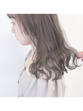 ガーランドウメダ(Garland umeda) リラックスウェーブ＿セミロング＿000487