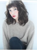ミディアム×ウェーブ×グレージュ1