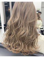 リグフクオカ(L.I.G fukuoka)&nbsp;【L.I.G fukuoka】ミルクティー　グレージュ　ホワイト