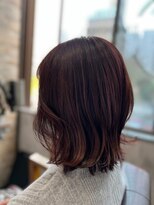 ハサミバイアトリエナガノ 千葉(8sami by atelier nagano)&nbsp;ショートボブ/センターパート/ツヤ髪/グラデーション/イヤリング