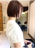オレンジベージュのぷつっとボブ