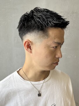 フランクスバーバーリザーブ 人形町店(FRANK’S BARBER RESERVE) アップバングスキンフェード　ｙ