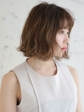 マイン(MINe) ゆるふわエアリーボブ