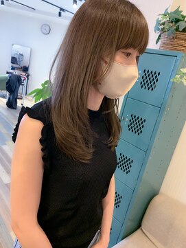 ヘアースパリゾート リアン 燕三条店(Lien) レイヤー_柔らかベージュ_