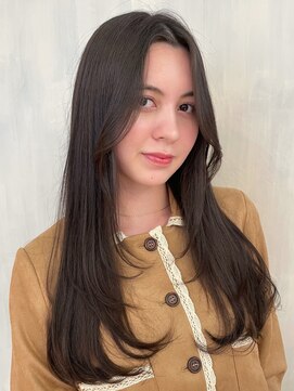 ローブ アオヤマ(LOAVE AOYAMA) レイヤーカット/アッシュベージュ/透明感カラー/艶髪