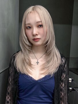 アルバム 渋谷パルコ(ALBUM) ロングブロンドホワイトベージュブリーチハイトーン_ba561521