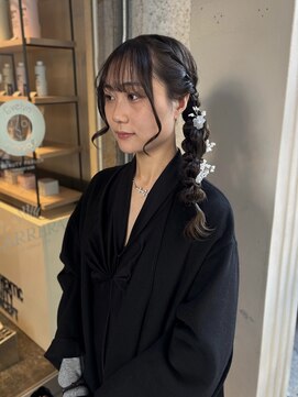 エヴリンアンドペイジ(Evelyn&paige) サイド編みおろし/ヘアセット【神戸/元町】