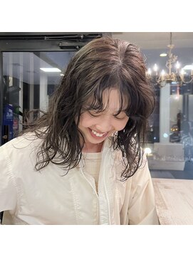 ヴィブラント(ViBRANT) セミロング