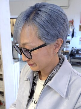 ブレイズヘアー(BLAZEhair) 【明るめ青系カラー】アクアブルー×ブリーチ3回