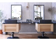 施術が終わってからもお手入れやスタイリングの方法をしっかりとお伝えさせて頂きます☆彡