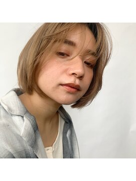 クーラ(Cura) 【ハイトーン×ショートボブ】荒川華穂