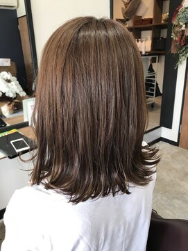 スナグル(snuggle) 外跳ねボブ