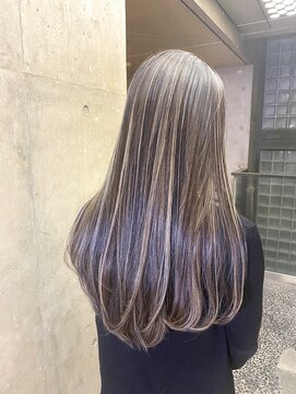 キー(key) ハイライトアッシュ