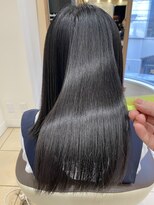 アッシュ 学芸大学店(Ash)&nbsp;【髪質改善縮毛矯正】　美髪コースでシルクのような艶髪へ