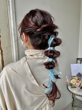 ホワイトルーム(White Room) リボンとたまねぎヘアアレンジ