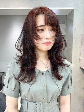 ヴェイン 渋谷(vain) 大人ガーリー ロングウルフ 　ピンクブラウン