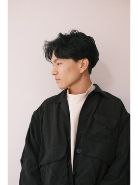 フェイヴィーズ(FavyS) センターパート ニュアンスパーマ メンズパーマ