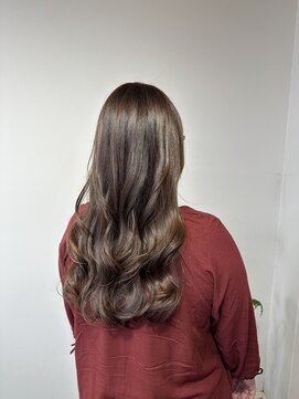 リラ バイ クオーレ(LIRA by CUORE) オリーブベージュ