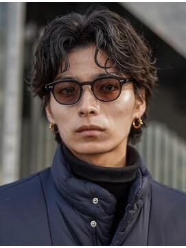 レタッチ バイ フィフス 天神大名(RETOUCH by fifth) シャドウパーマスパイラルパーマツーブロックメンズパーマ束感