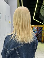 ノラ シンディ(NORA CYNDY)&nbsp;抜きっぱなし/ブロンド