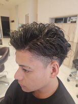 グランデュール 東静岡池田店(GRANDEUR)&nbsp;波巻きスパイラルパーマメンズマッシュパーマツイストパーマ