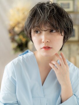 カバーヘア ブリス 上尾西口店(COVER HAIR bliss) オリーブアッシュくせ毛風フェザーショートh3上尾20代30代40代!