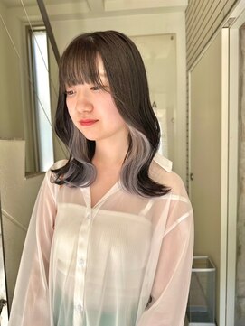 サクラ オモテサンドウ(SAKURA) レイヤーカット×ブリーチを使ったインナーカラー☆表参道