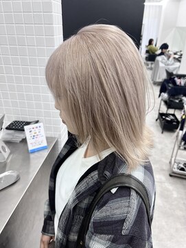 ベイ リコルド アトリ 名古屋名駅店(Bei Licoldo.Atole) ホワイトベージュ/ミルクティーベージュ/ハイトーンベージュ