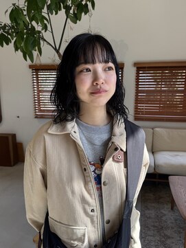 ゆるウエーブパーマ×地毛風カラー