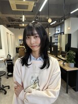 ジーニー 横浜(giinii)&nbsp;ハイレイヤー/ハッシュカット/韓国/ブルーブラック