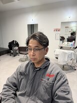 カルロイースタイル(CARLO e-style)&nbsp;フェザーパーマツーブロック刈り上げセンターパート