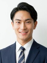 アルム 恵比寿(ARUIM)&nbsp;ビジネスメンズショートリクルート七三かき上げヘアツーブロック