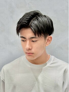 サームマン 人形町(SARM MAN) ナチュラルセンターパート×韓国風