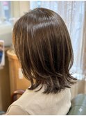 大人世代でも楽しめるレイヤーボブ