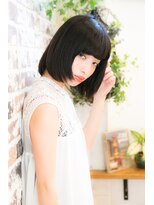 グラスヘア(Grous hair) 【Grous Hair】暗髪で前髪マッシュがかわいい前下がりボブ