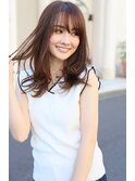 センターパート厚めバング斜めバングクラシカルボルドー
