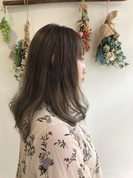 レイビューティー 浜町中央橋店(RAY+beauty) ハイライトカラー