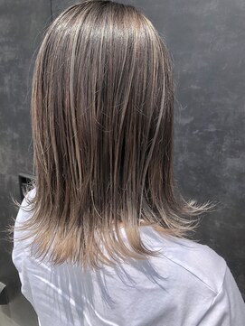 アドレ(ADORER) ハイライトグラデーションカラー