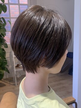 ワルツ(Waltz) ナチュラルショート/イメチェン/似合わせカット/フルバング