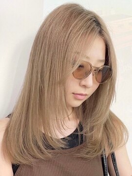 ウィコ 新宿(WICO) ミルクティーベージュ［新宿駅/大人ガーリー/ダブルカラー]